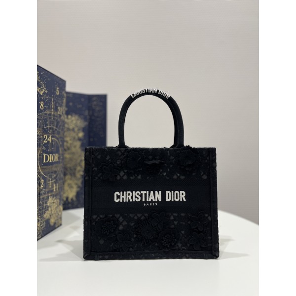 DIOR Tote latest spring and summer